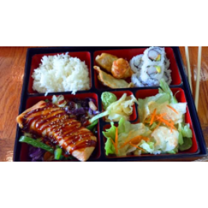 Salmon Teriyaki Bento Box (DINNER)